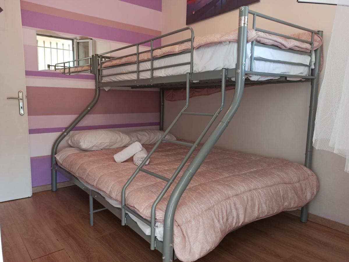 아테네 Penthouse With An Incredible View 350M From Metro Station! 아파트 외부 사진